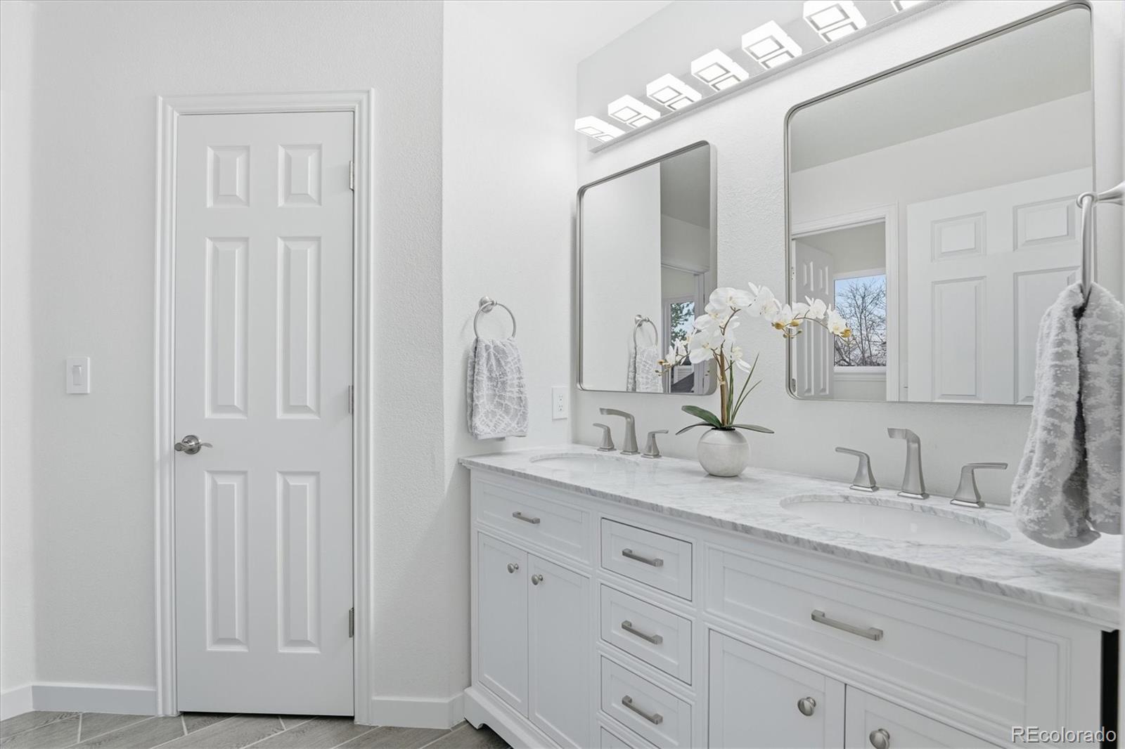 1011 S Valentia Street Denver CO 80247