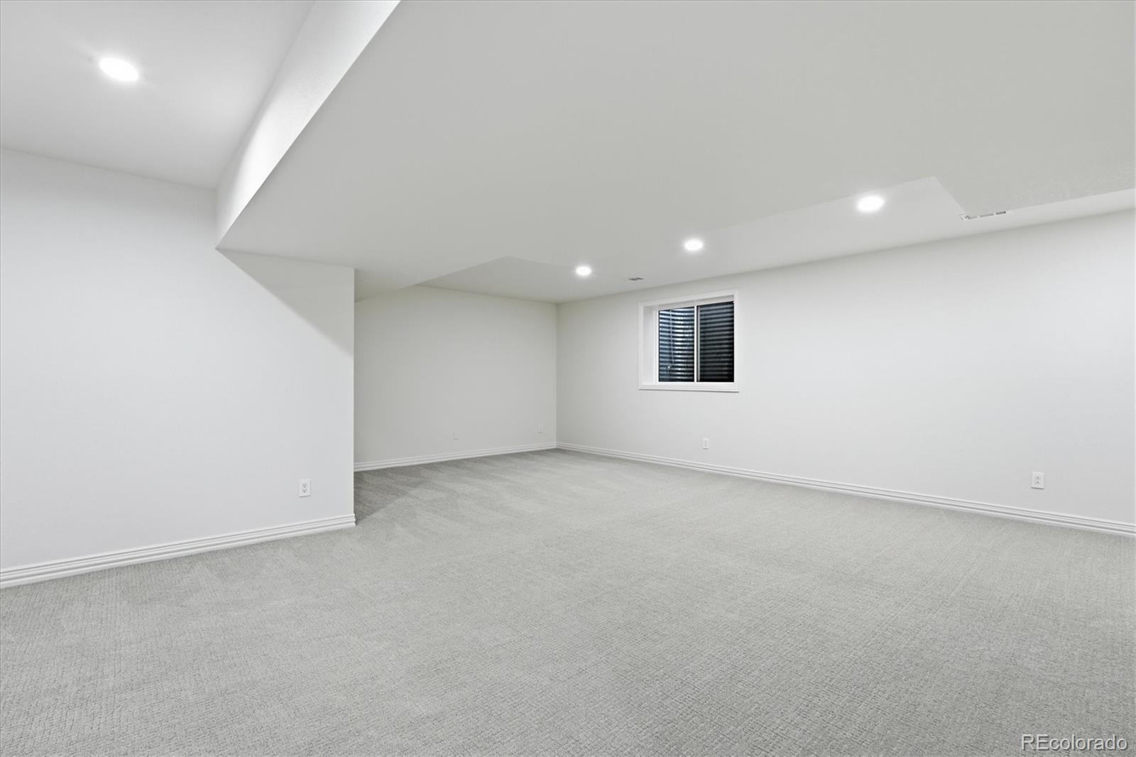 1011 S Valentia Street Denver CO 80247