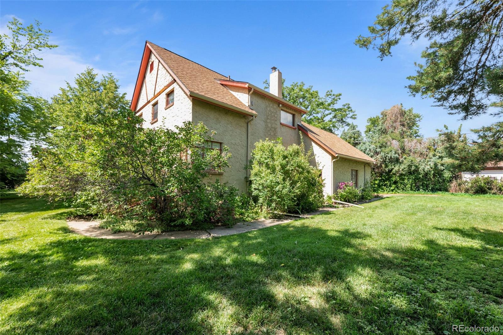 8075 W 32nd Avenue Wheat Ridge CO 80033