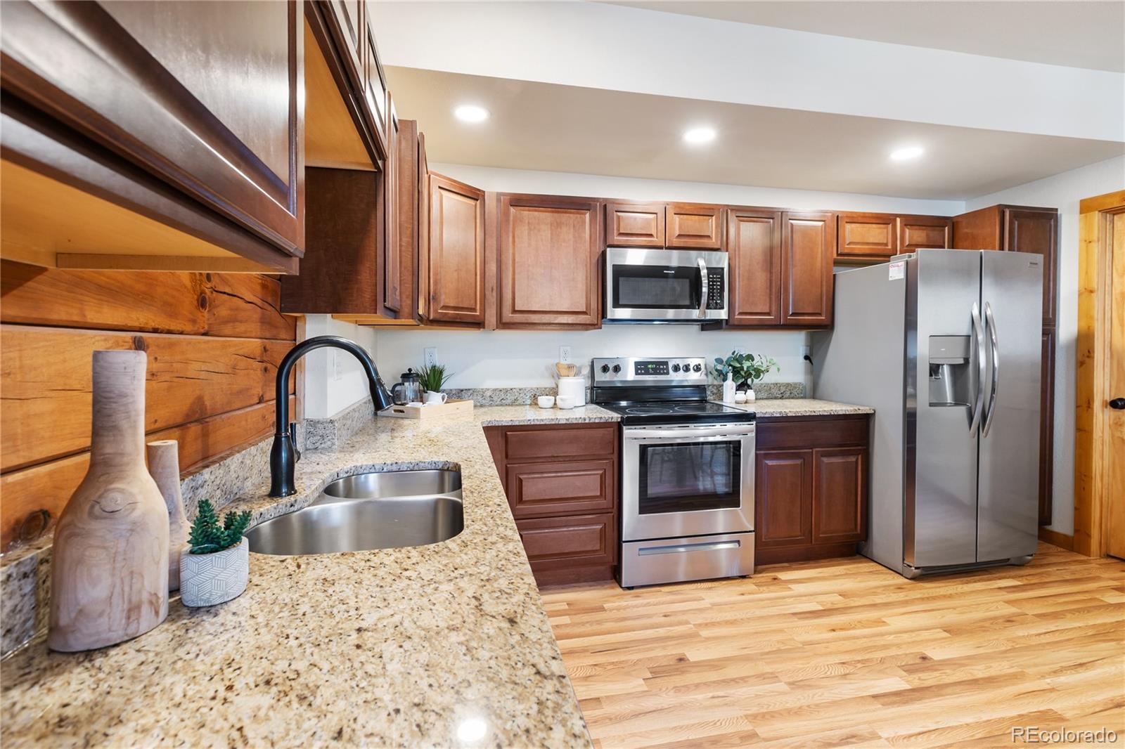 60 Beaver Pond Road Divide CO 80814
