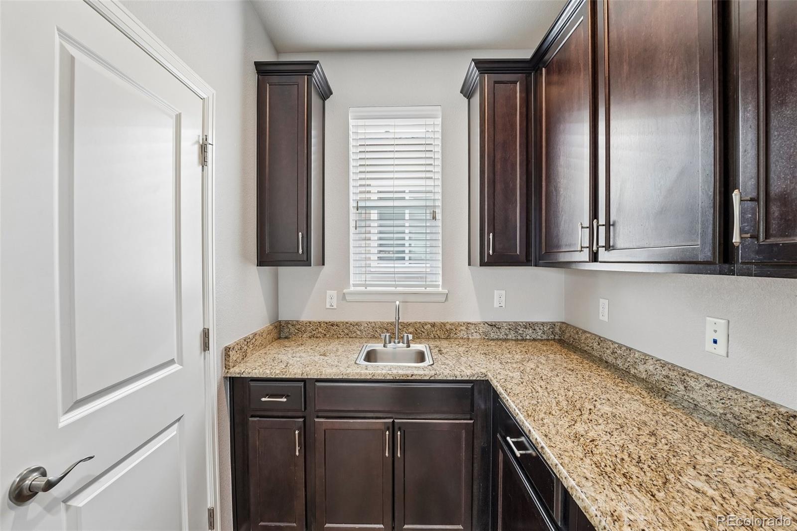 9516 Juniper Way Arvada CO 80007