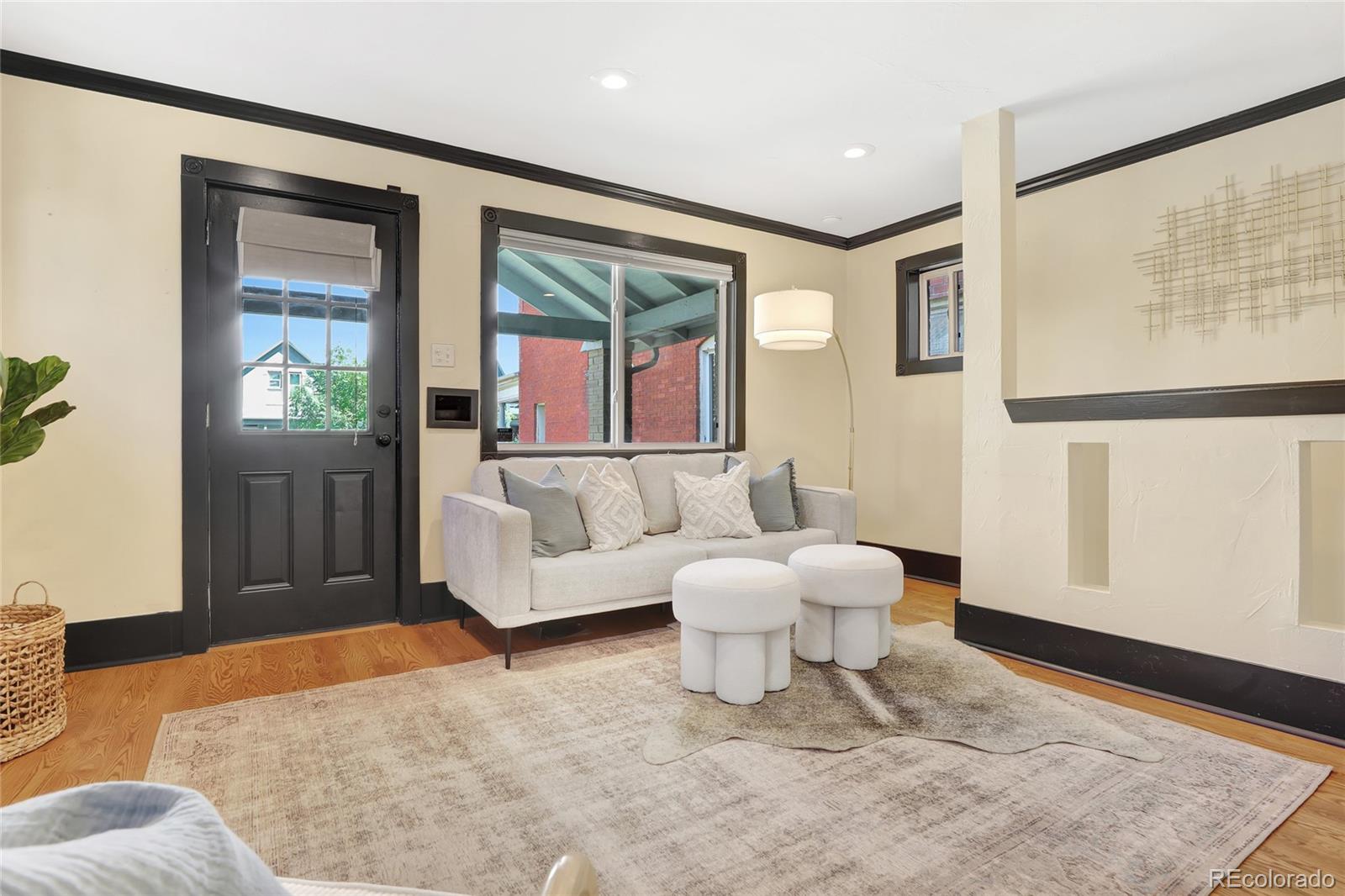 457 Fox Street Denver CO 80204