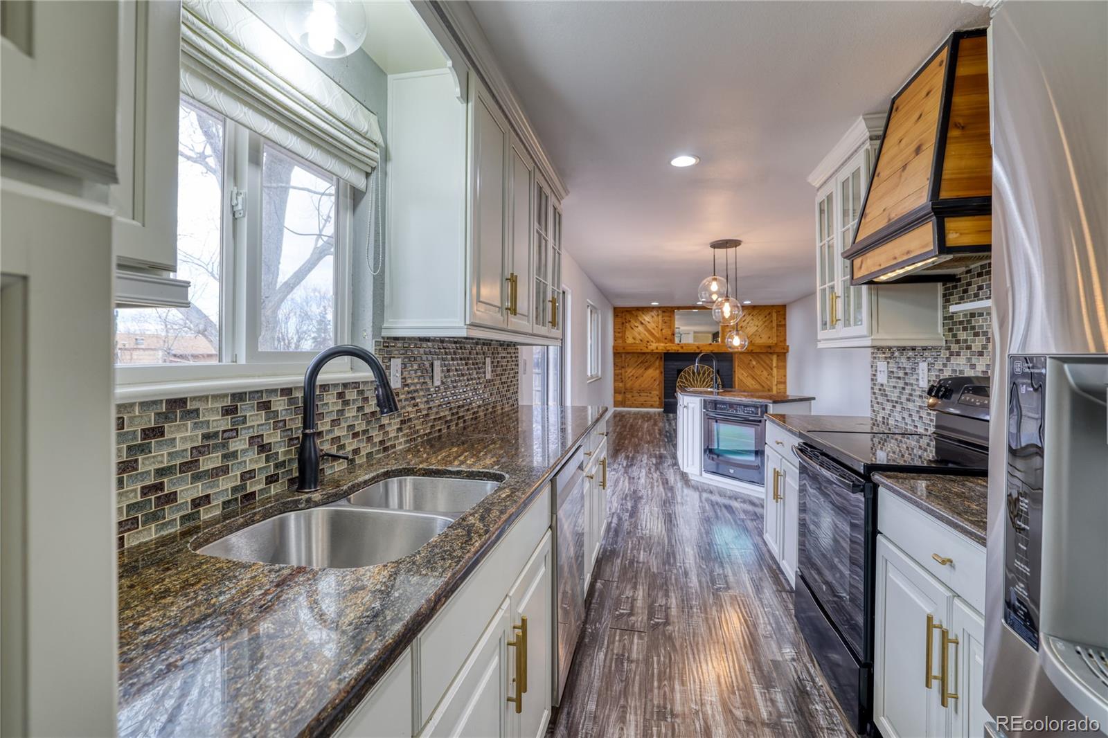 949 Mountain View Drive Castle Rock CO 80104