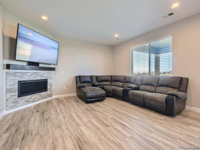 27431 E 10th Drive Aurora CO 80018