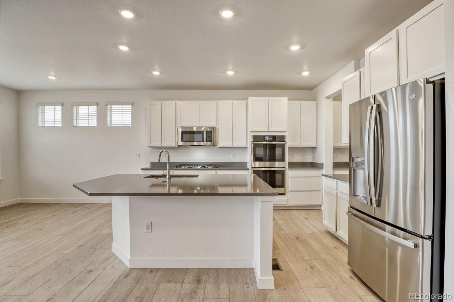 24555 E Kettle Court Aurora CO 80016