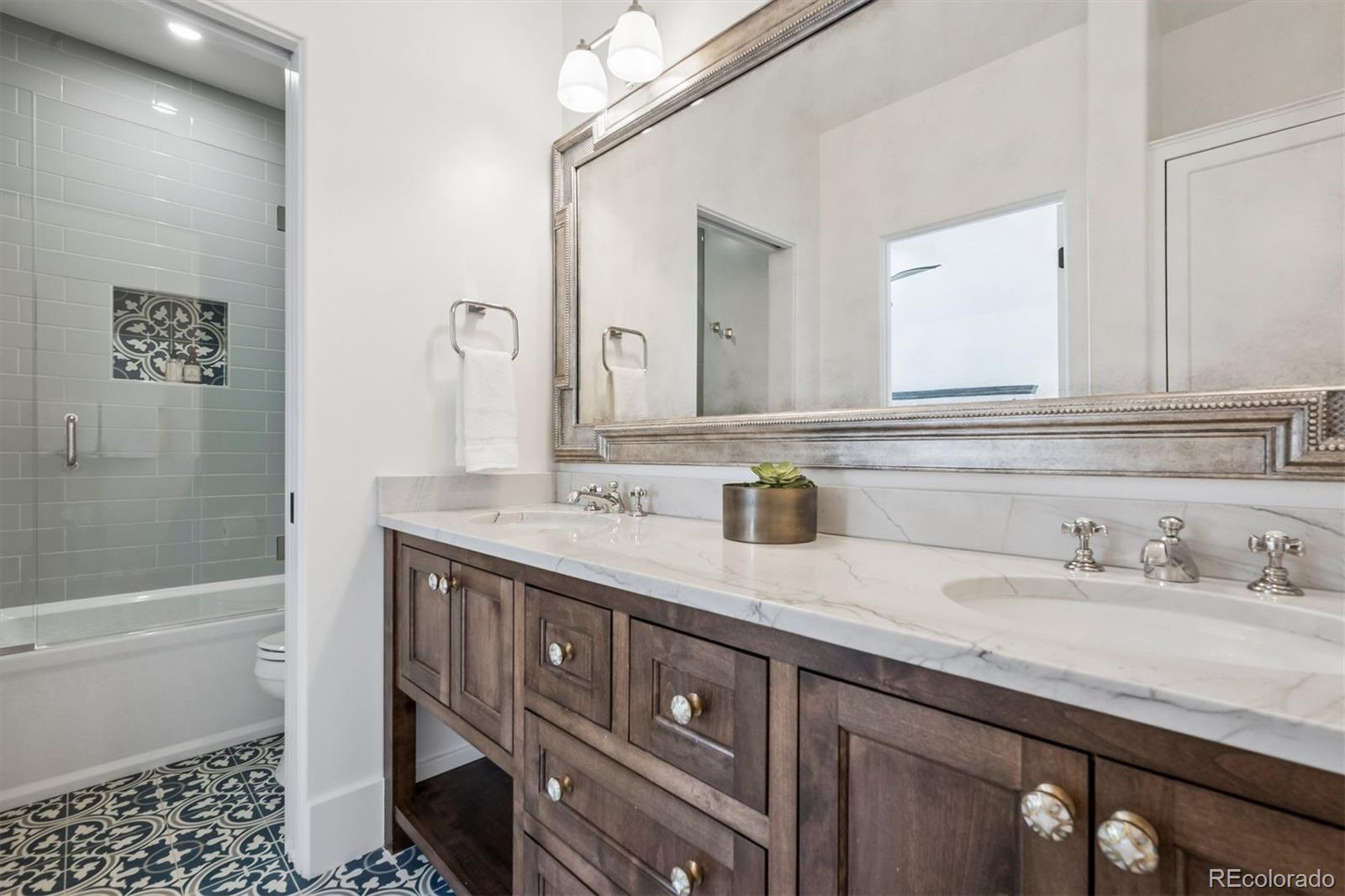 986 S Gilpin Street Denver CO 80209