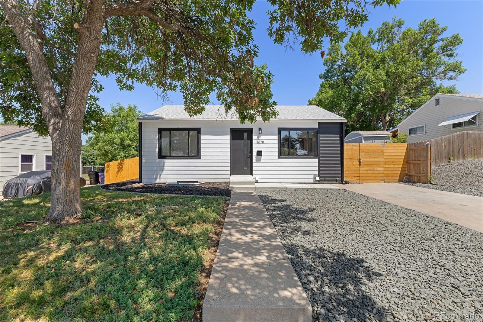 1670 S Quieto Court Denver CO 80223