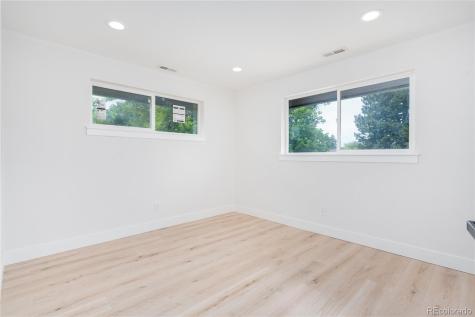 532 Galena Street Aurora CO 80010