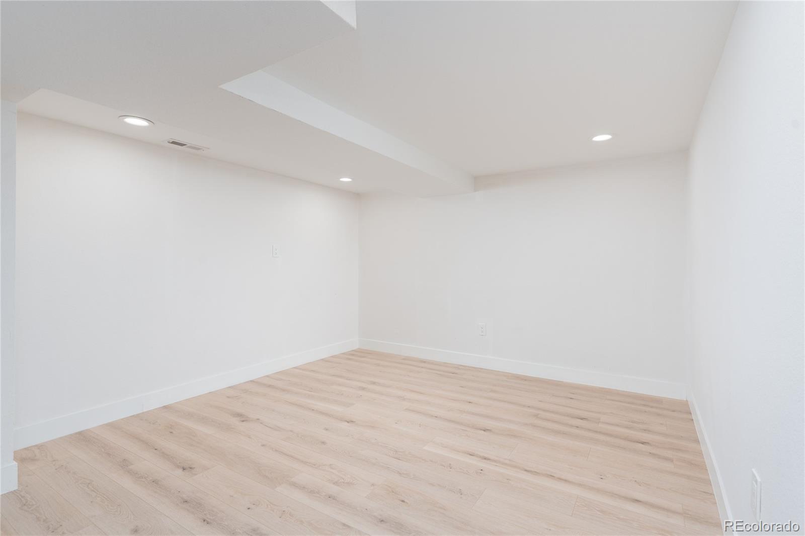 532 Galena Street Aurora CO 80010