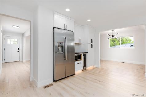 532 Galena Street Aurora CO 80010