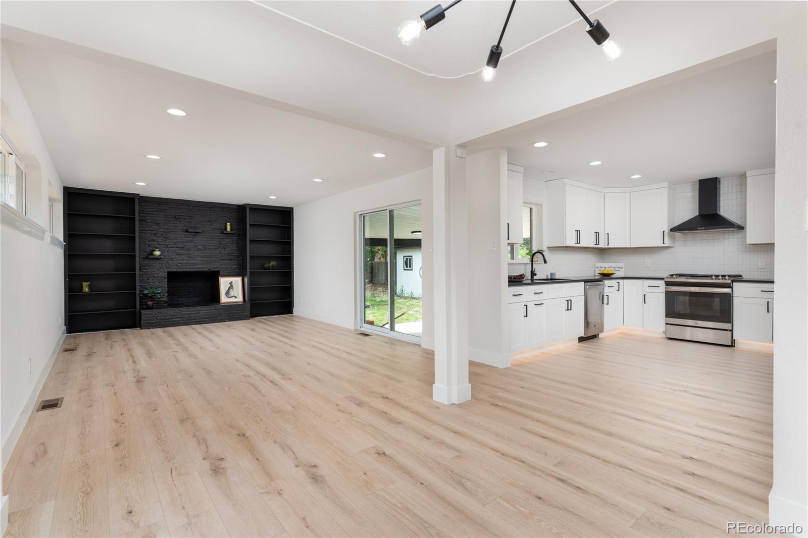 532 Galena Street Aurora CO 80010