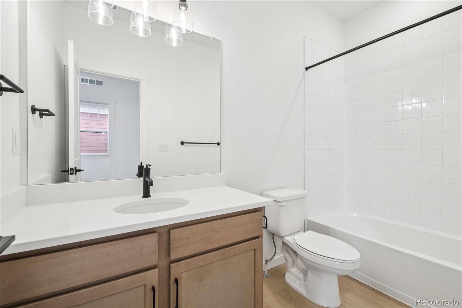 1889 Chestnut Avenue Erie CO 80516