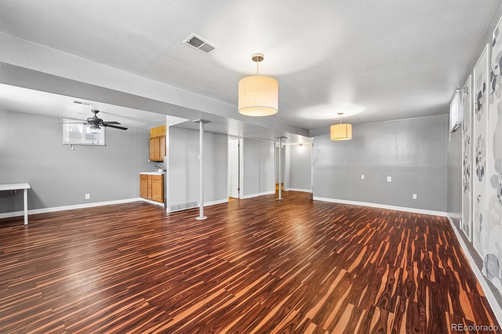 7250 Avrum Drive Denver CO 80221