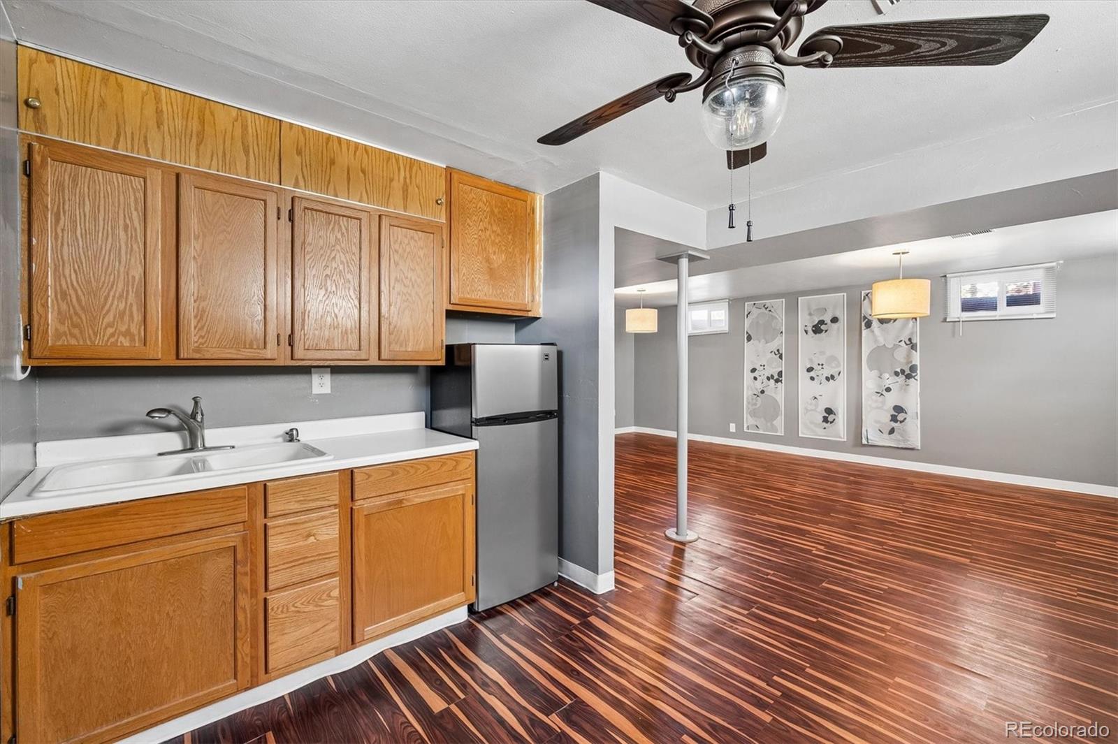 7250 Avrum Drive Denver CO 80221