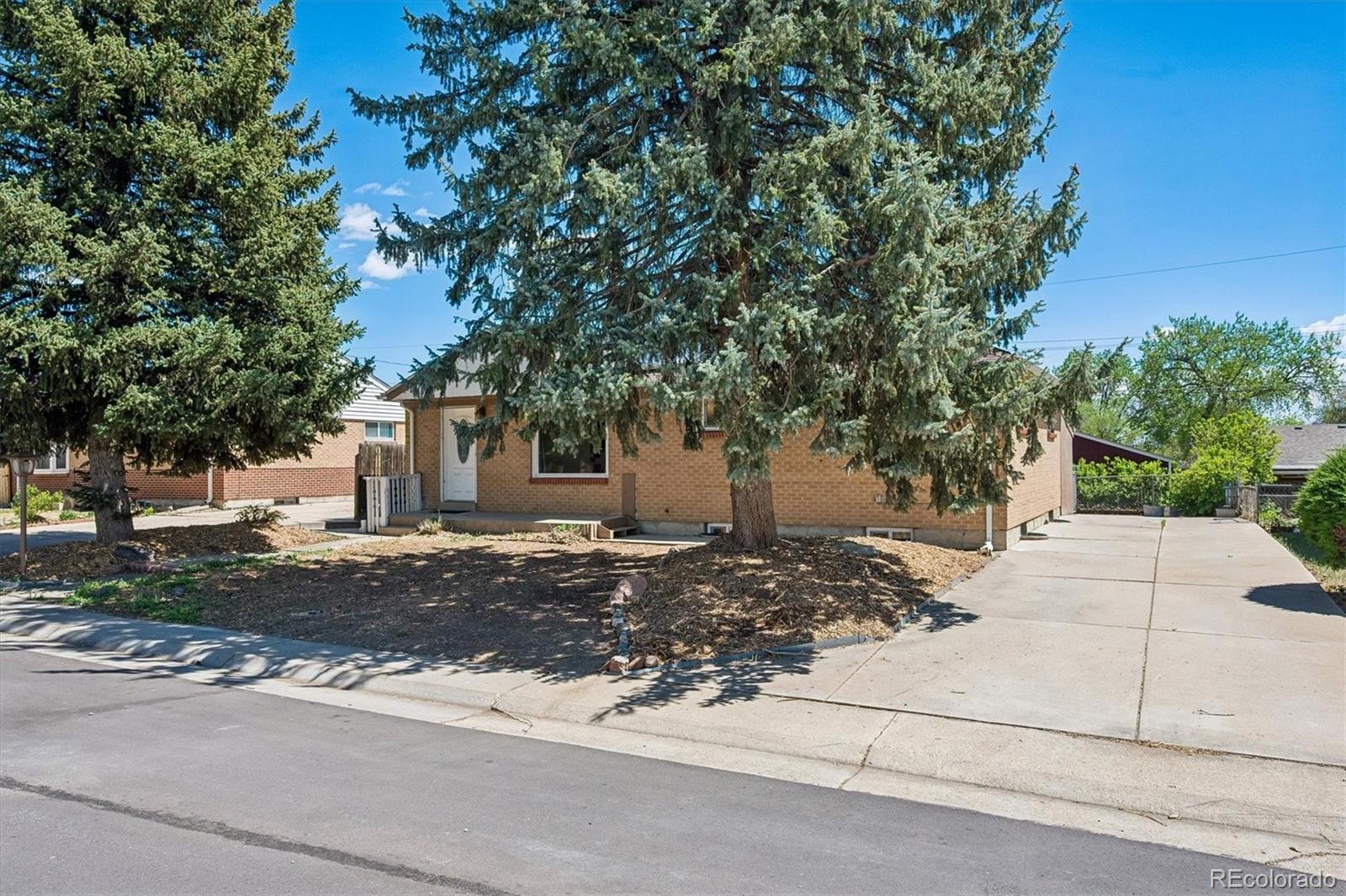 7250 Avrum Drive Denver CO 80221