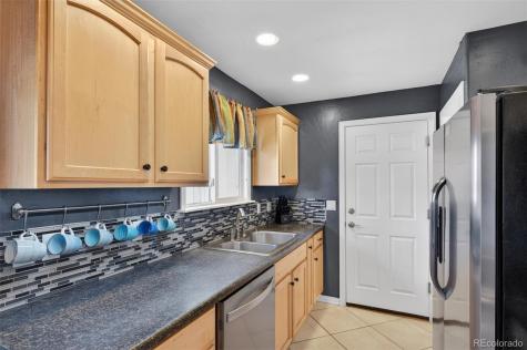 284 W Shepperd Avenue Littleton CO 80120