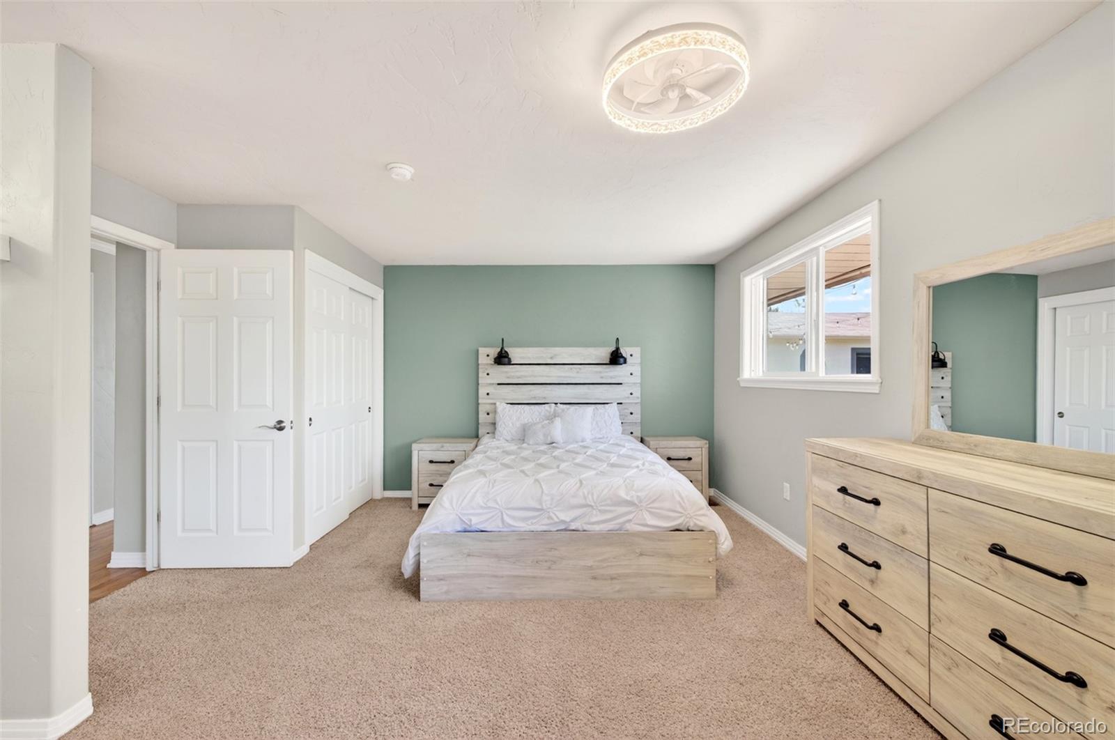 284 W Shepperd Avenue Littleton CO 80120