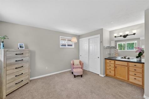 284 W Shepperd Avenue Littleton CO 80120