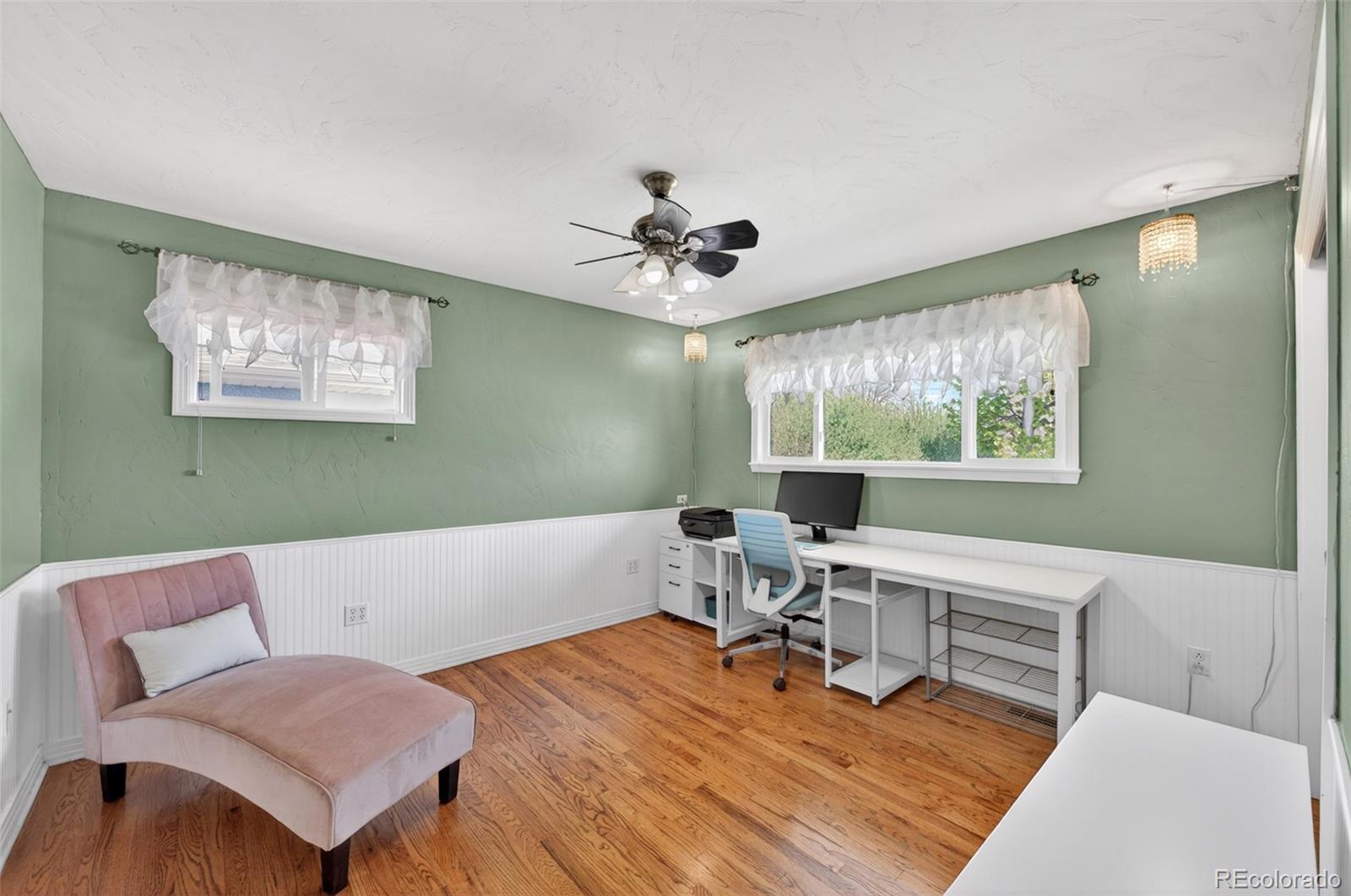 284 W Shepperd Avenue Littleton CO 80120
