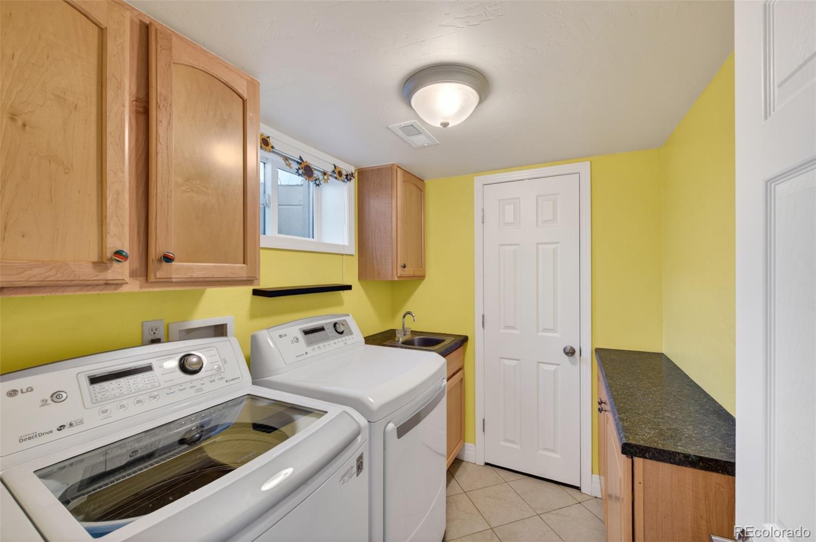 284 W Shepperd Avenue Littleton CO 80120