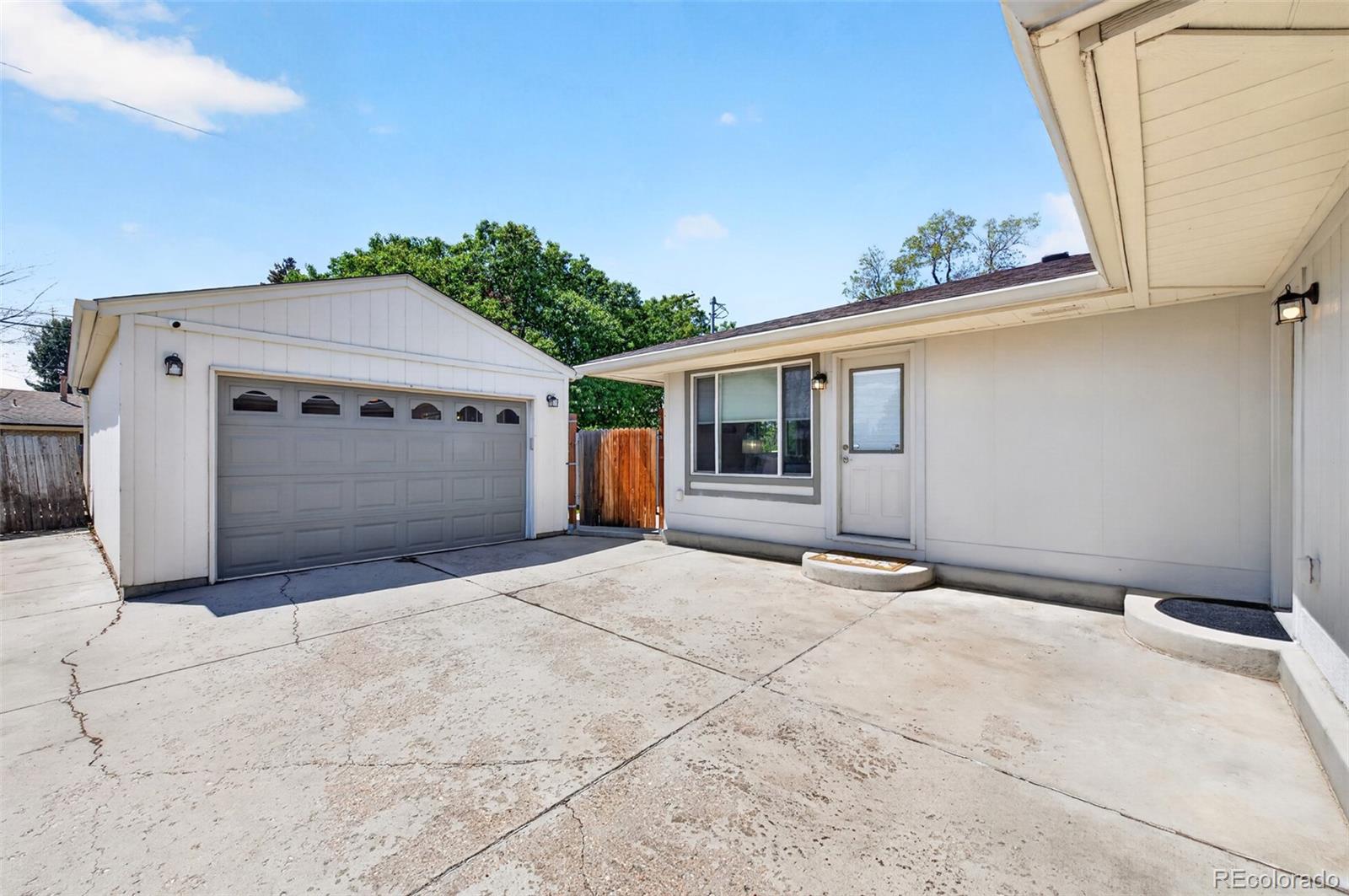 284 W Shepperd Avenue Littleton CO 80120