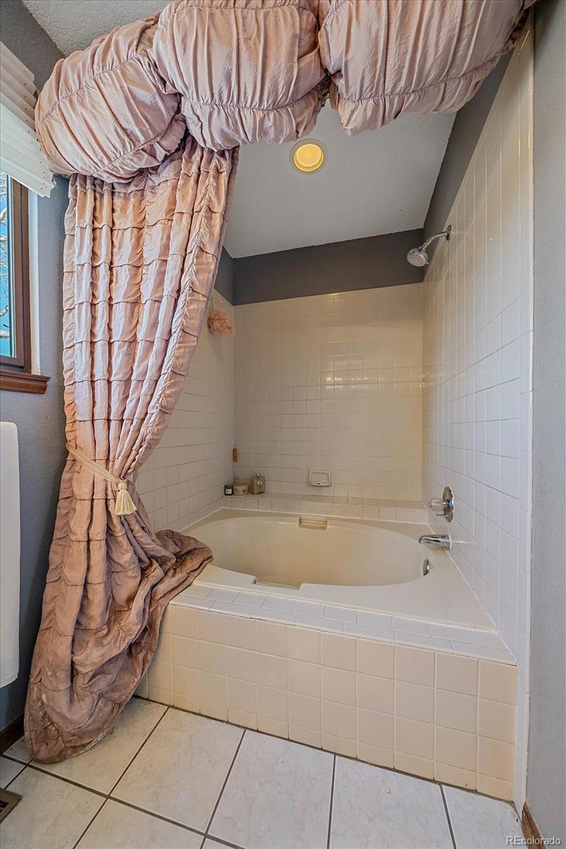 3571 S Uravan Street Aurora CO 80013