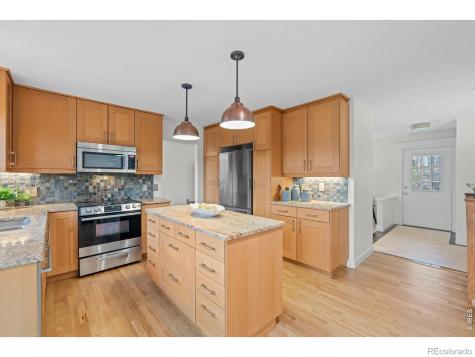 410 West Street Louisville CO 80027