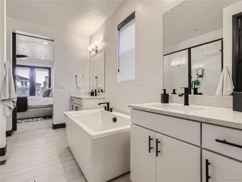 21418 E 61st Drive Aurora CO 80019