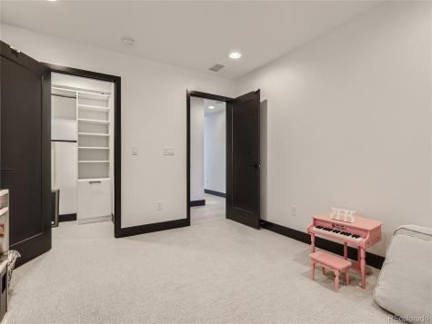 21418 E 61st Drive Aurora CO 80019