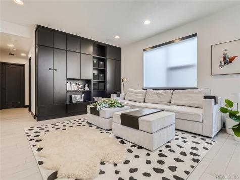 21418 E 61st Drive Aurora CO 80019