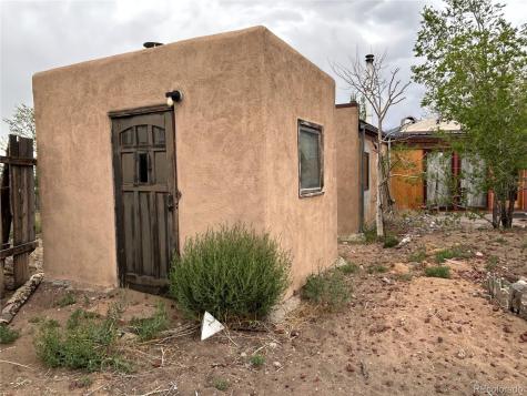321 Palisade Court Moffat CO 81143