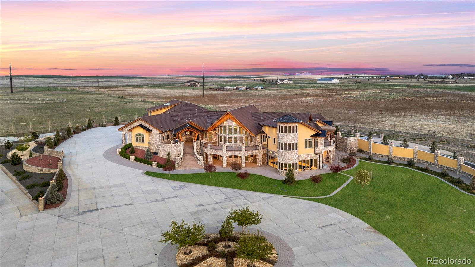 12565 Picadilly Road Commerce City CO 80022