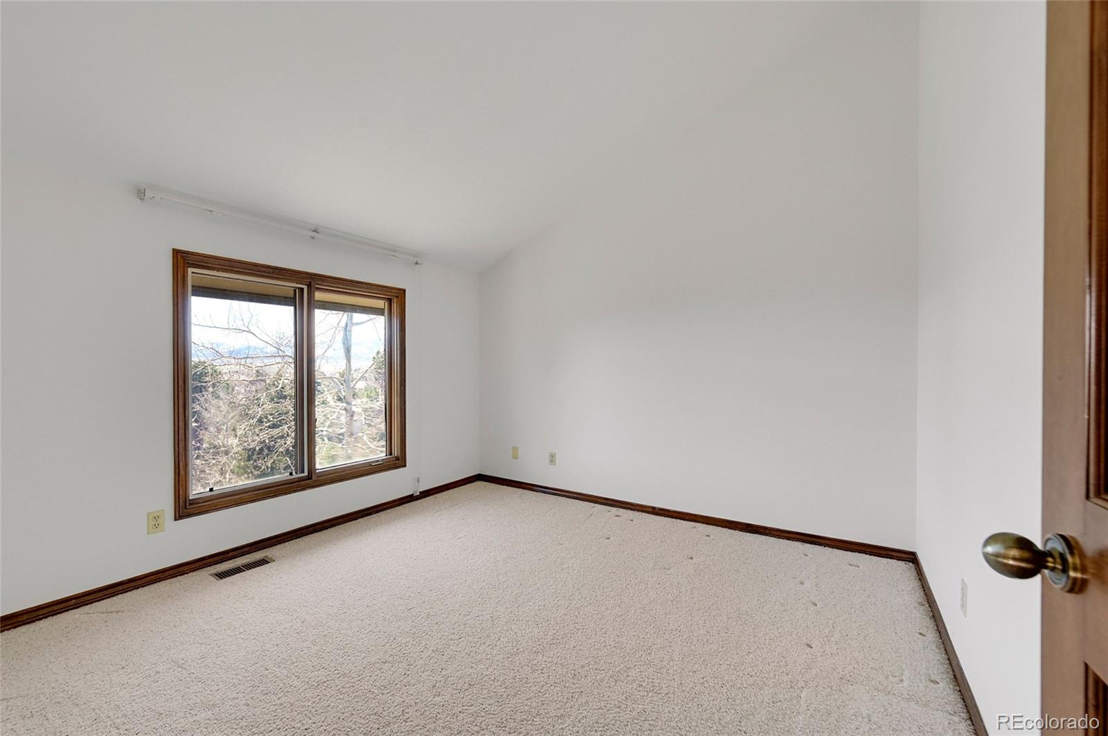 1923 S Queen Drive Lakewood CO 80227
