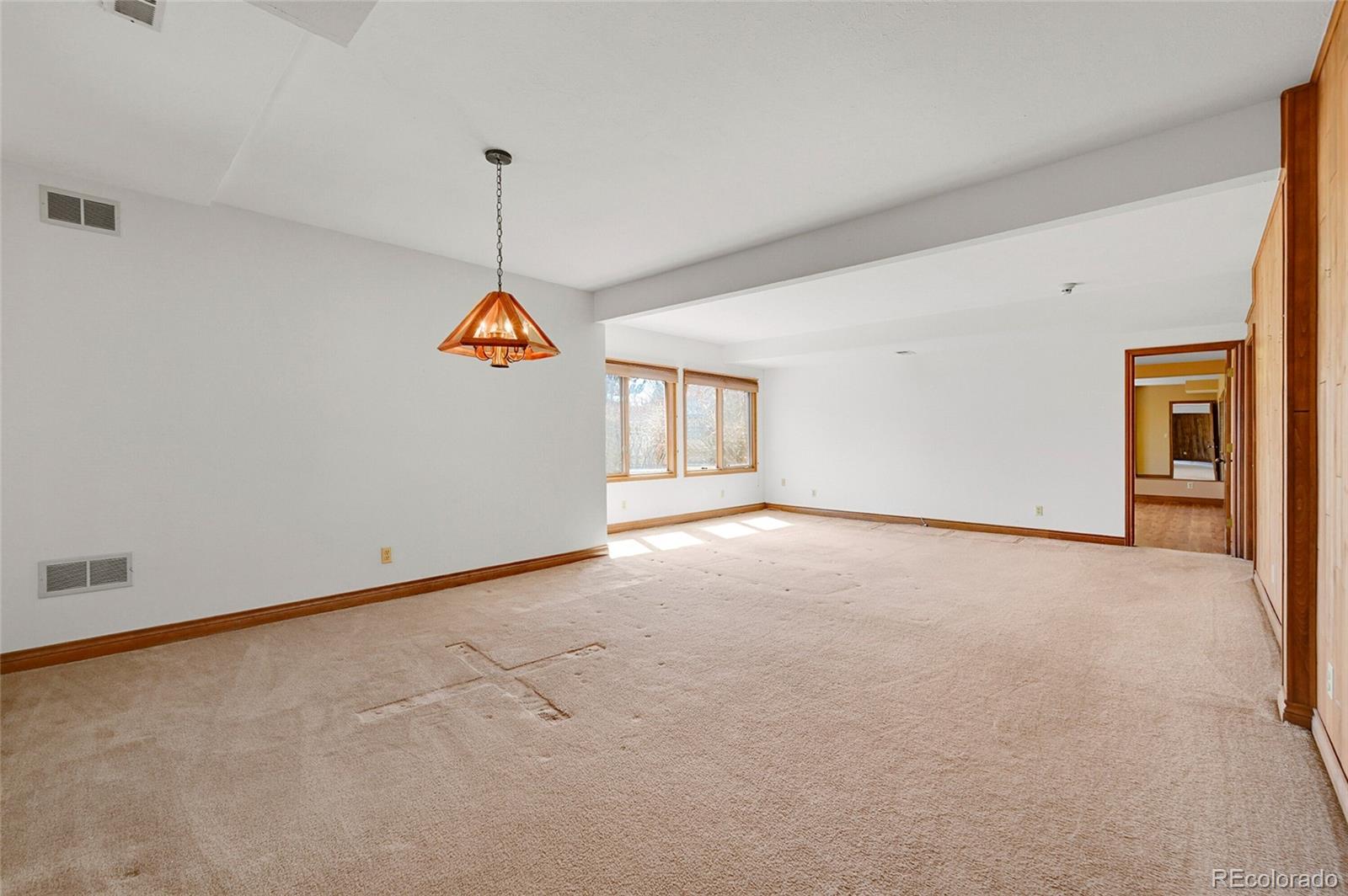 1923 S Queen Drive Lakewood CO 80227