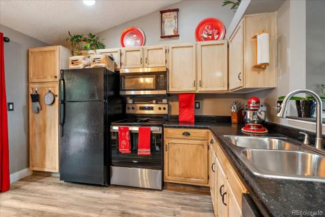 6085 S Parfet Street Littleton CO 80127