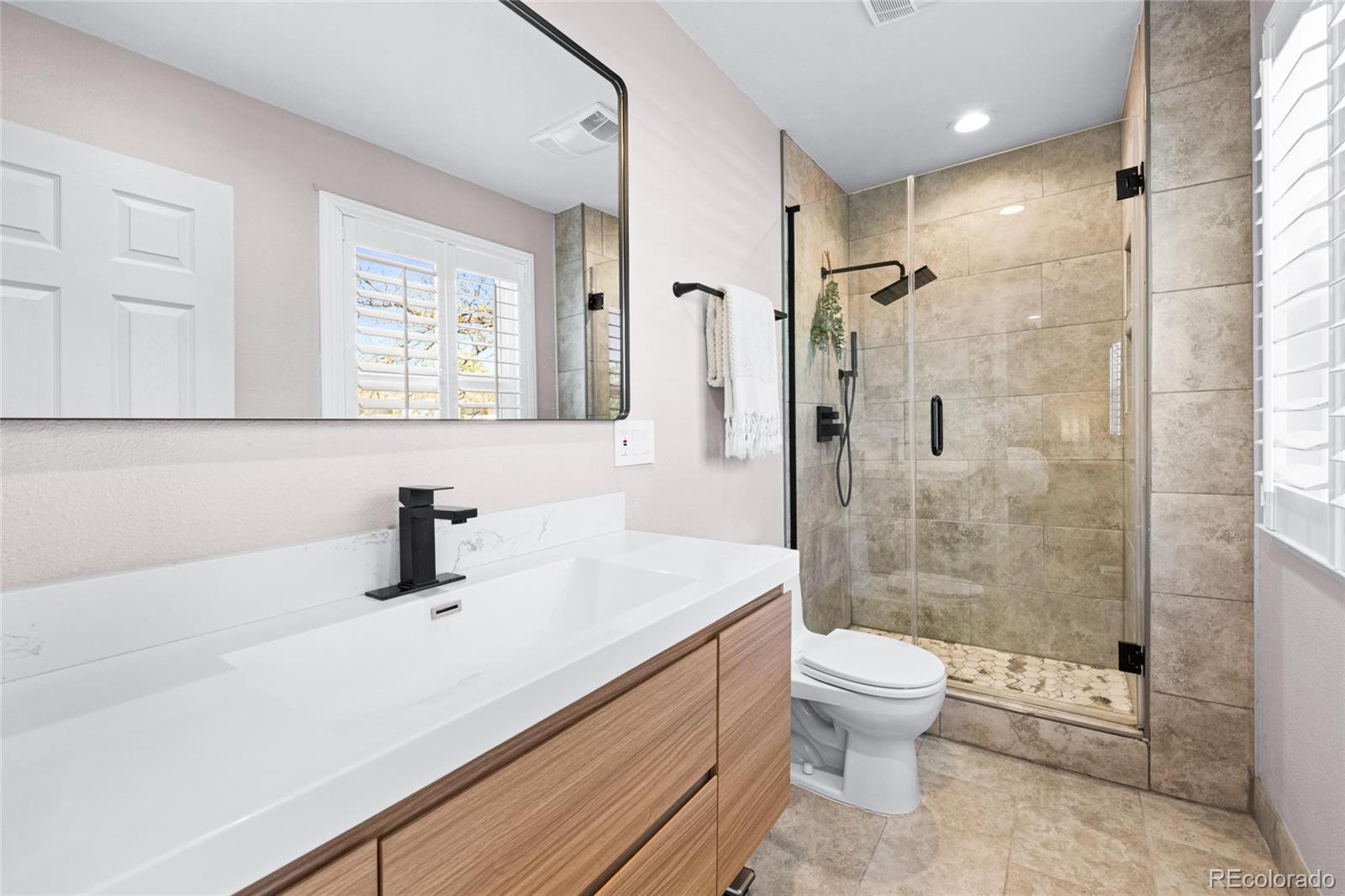 9012 W Center Avenue Lakewood CO 80226
