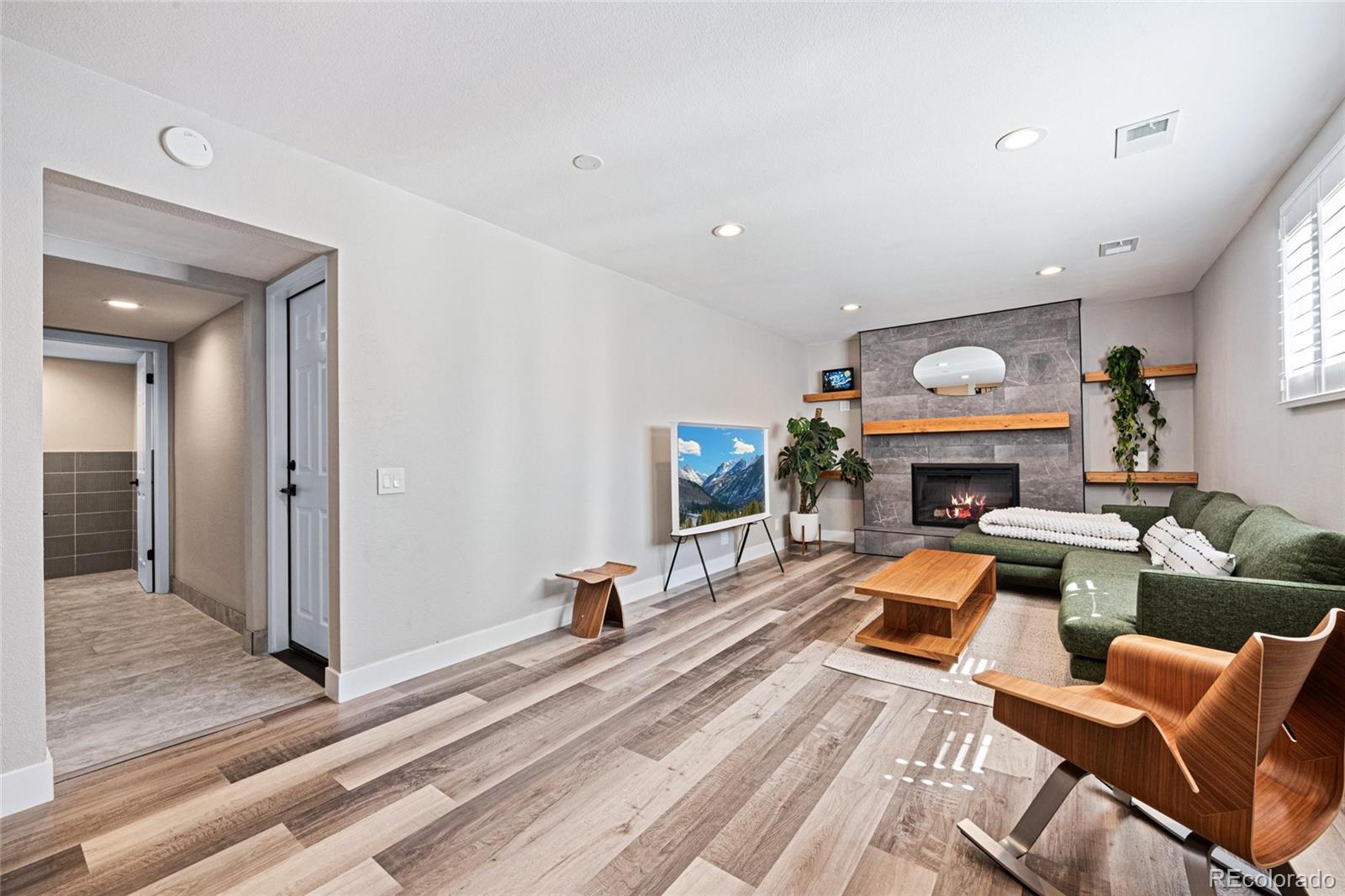 9012 W Center Avenue Lakewood CO 80226