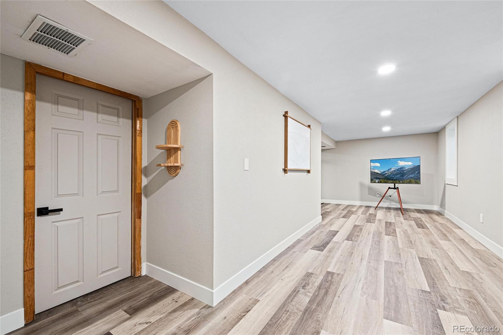 9012 W Center Avenue Lakewood CO 80226