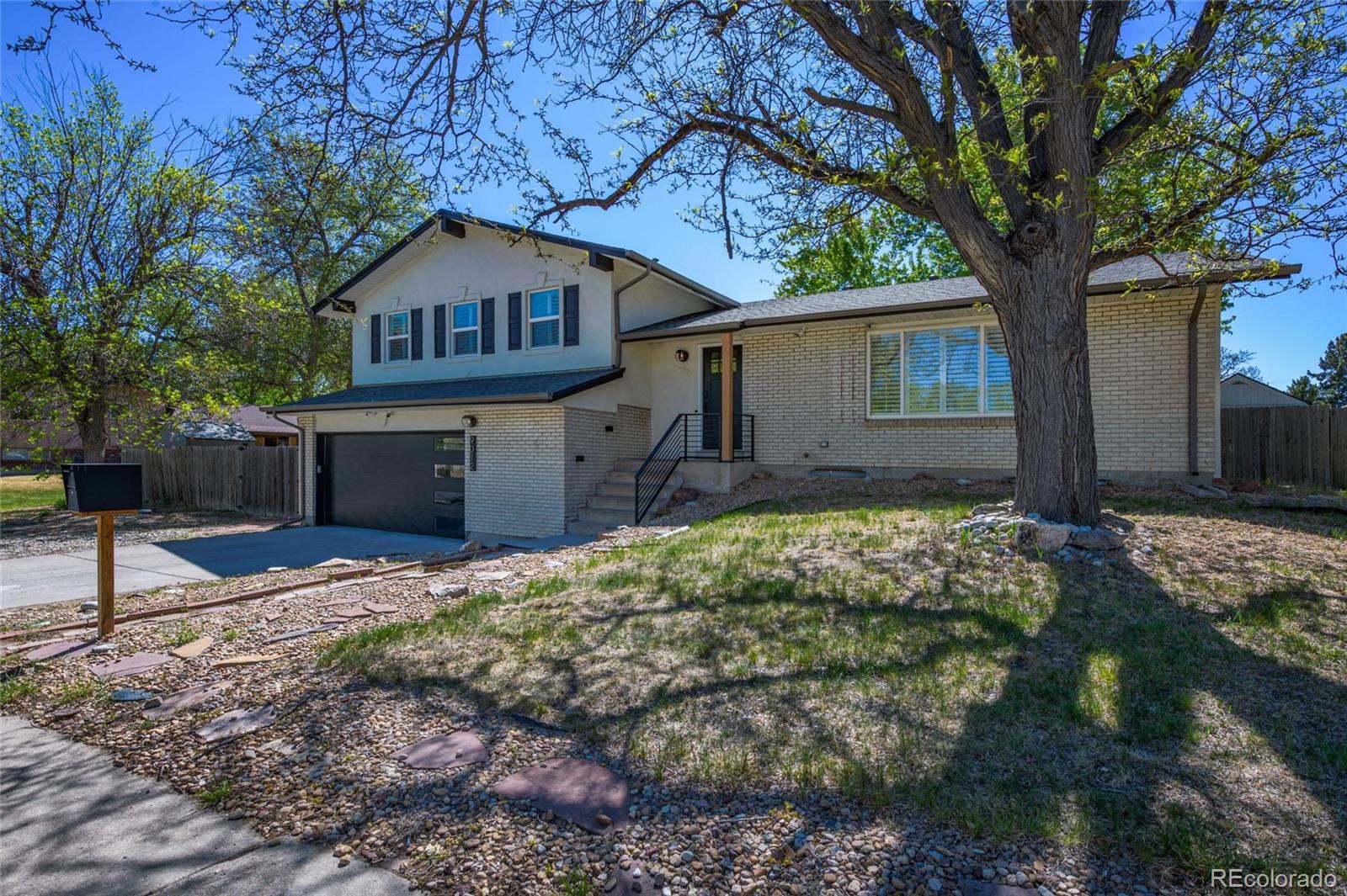 9012 W Center Avenue Lakewood CO 80226