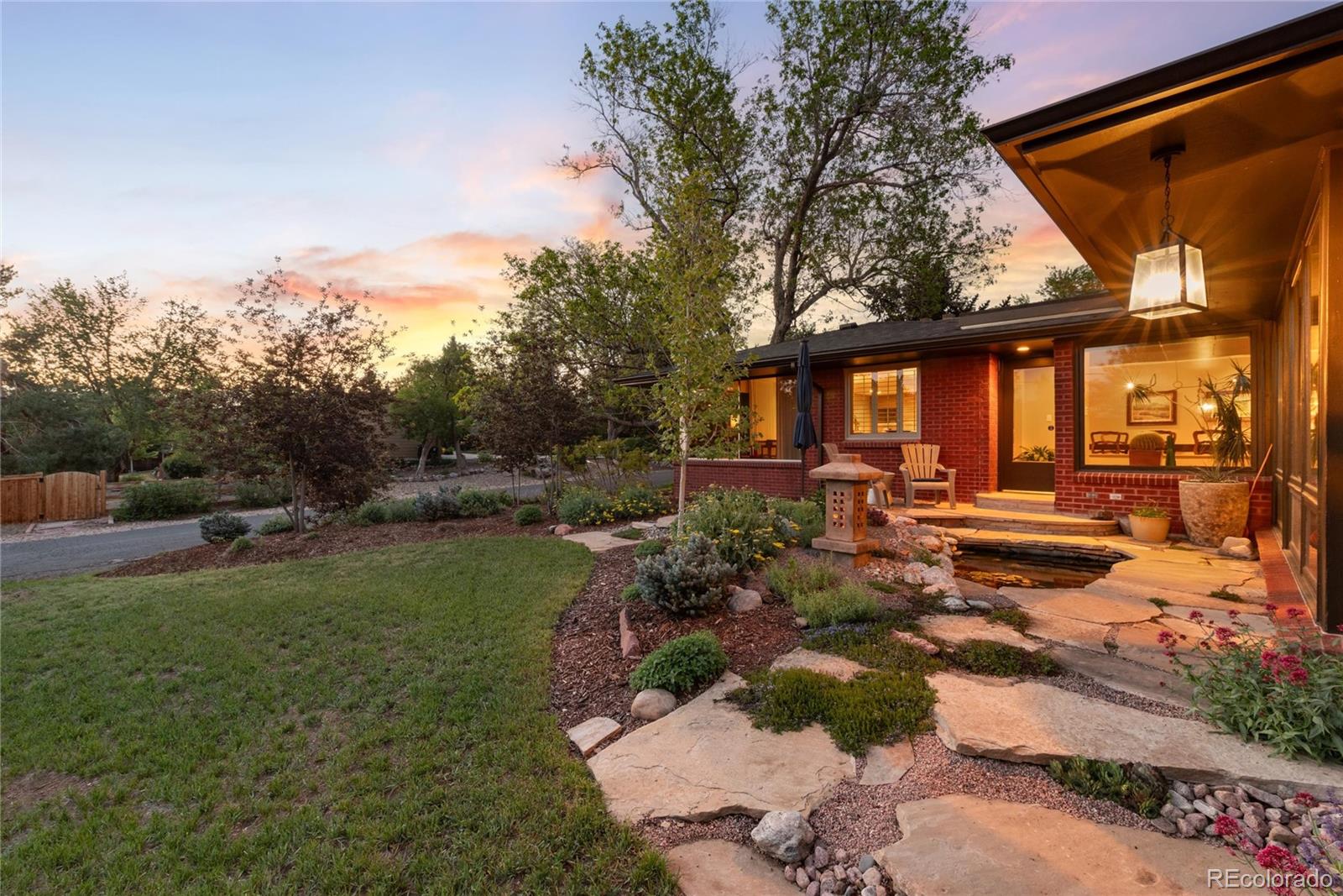 20 Lindenwood Drive Littleton CO 80120