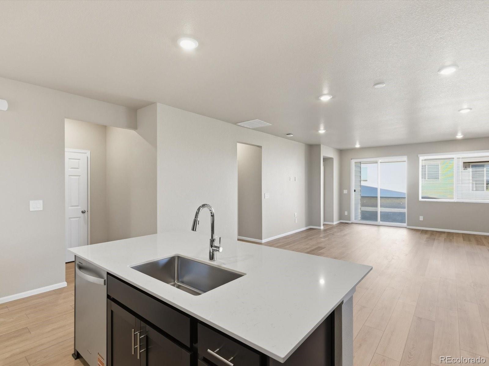 8906 Rifle Street Commerce City CO 80022