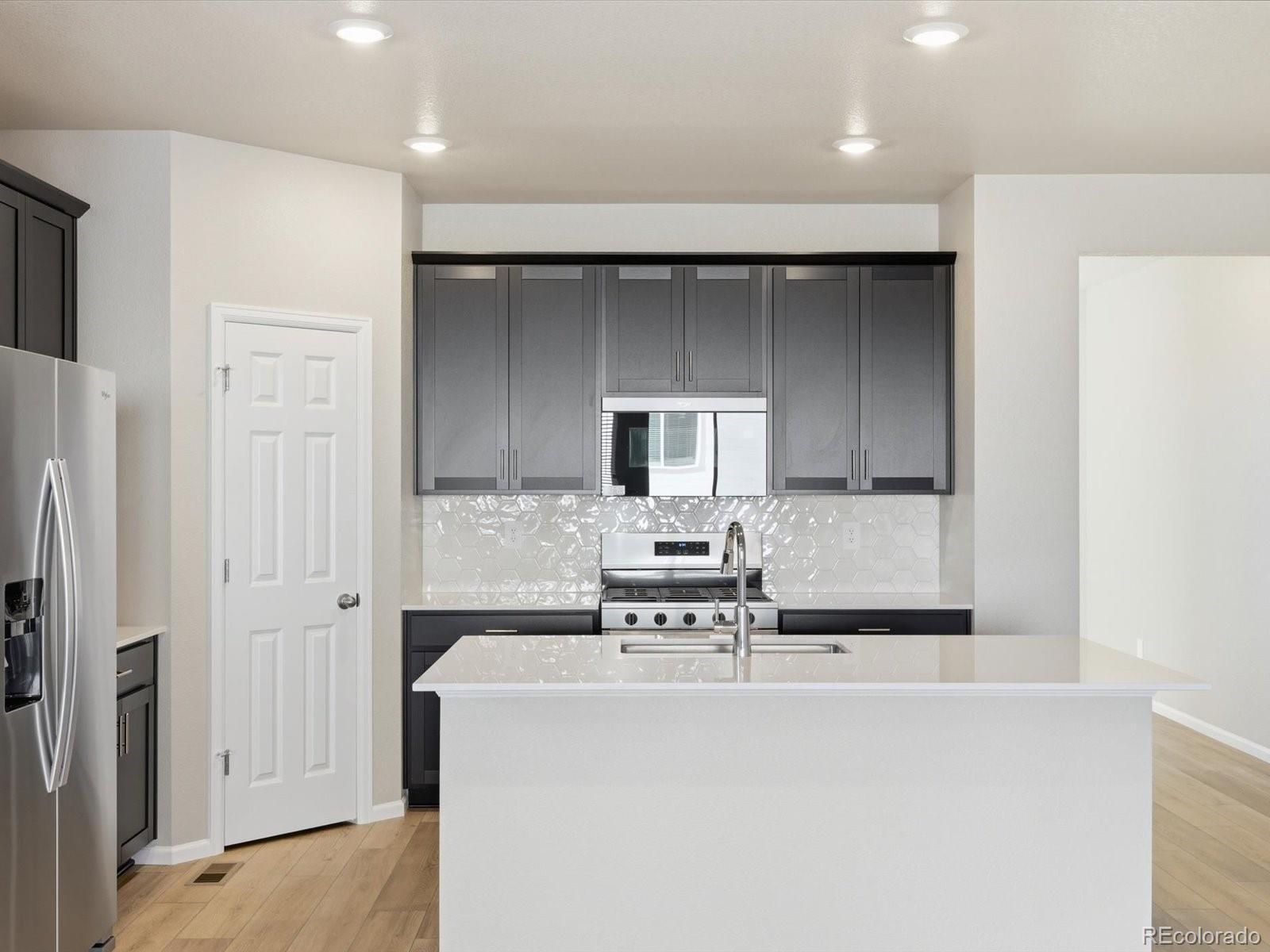 8906 Rifle Street Commerce City CO 80022