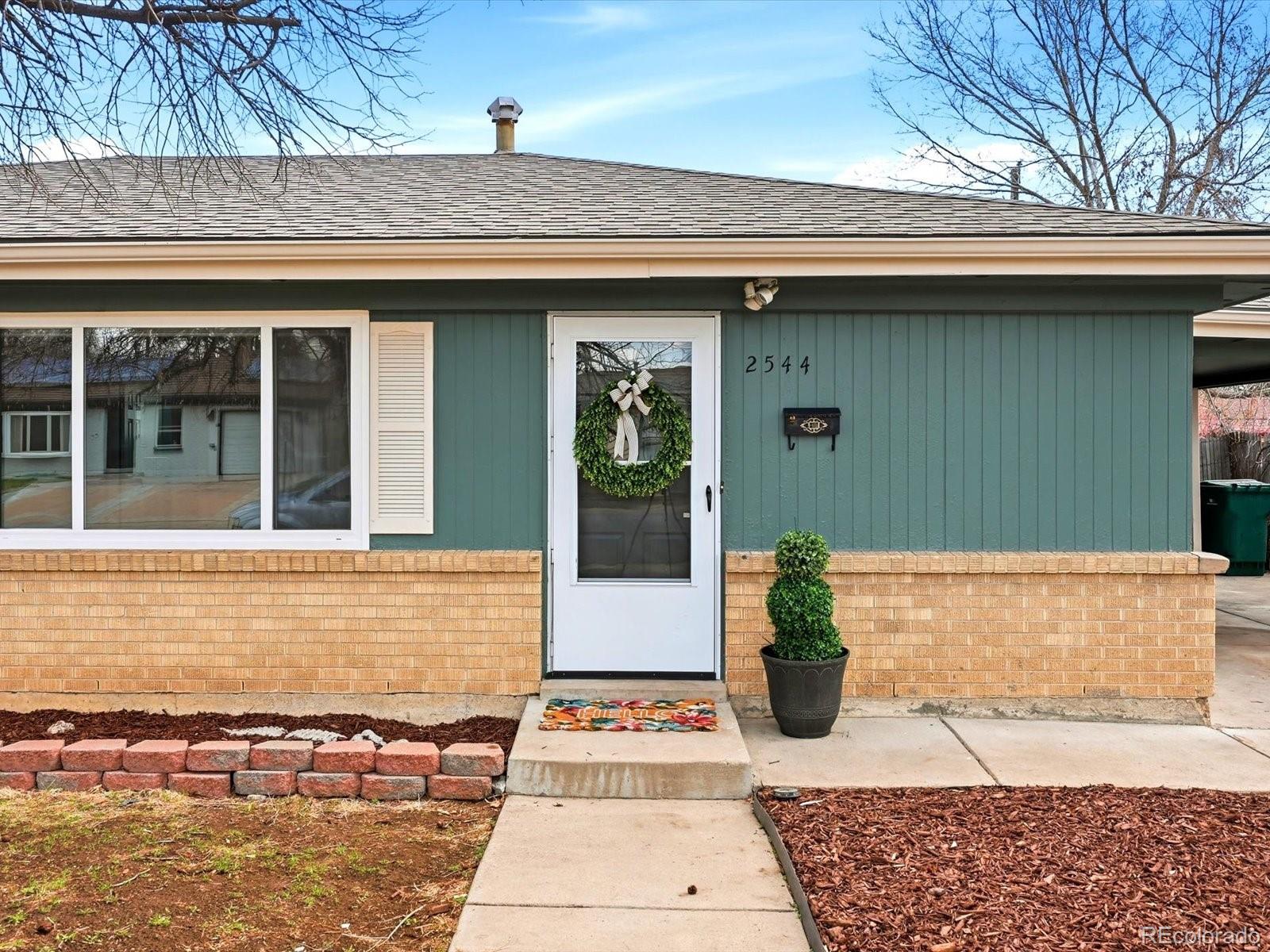 2544 S Patton Court Denver CO 80219