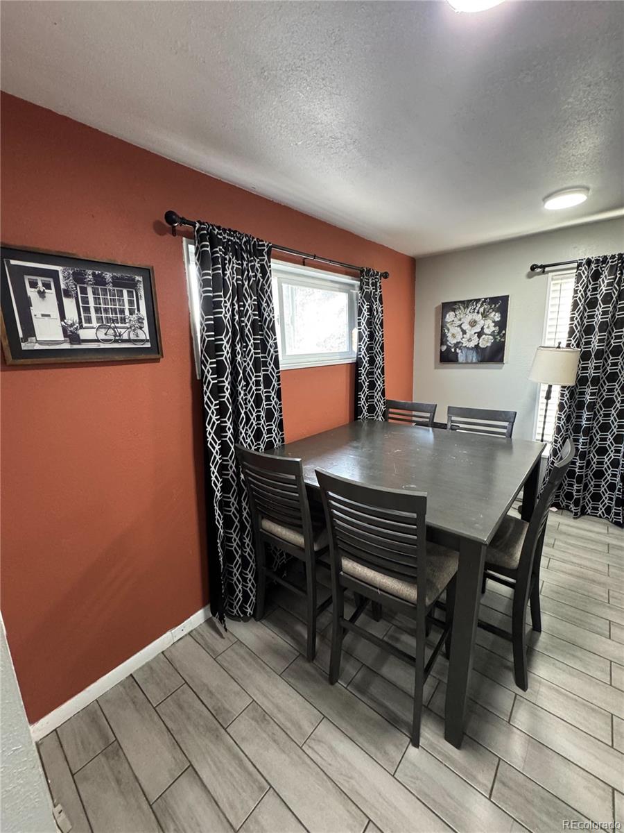 7020 Avrum Drive Denver CO 80221