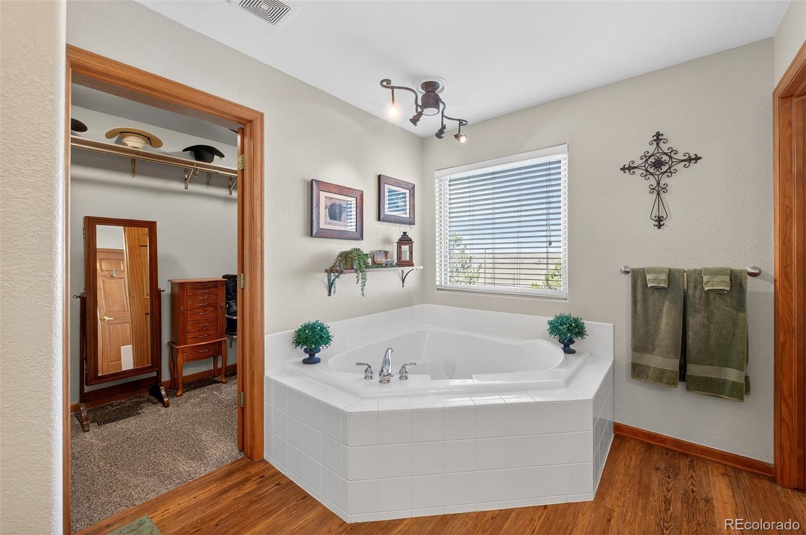 45035 Antler Circle Elizabeth CO 80107