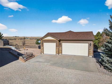 45035 Antler Circle Elizabeth CO 80107