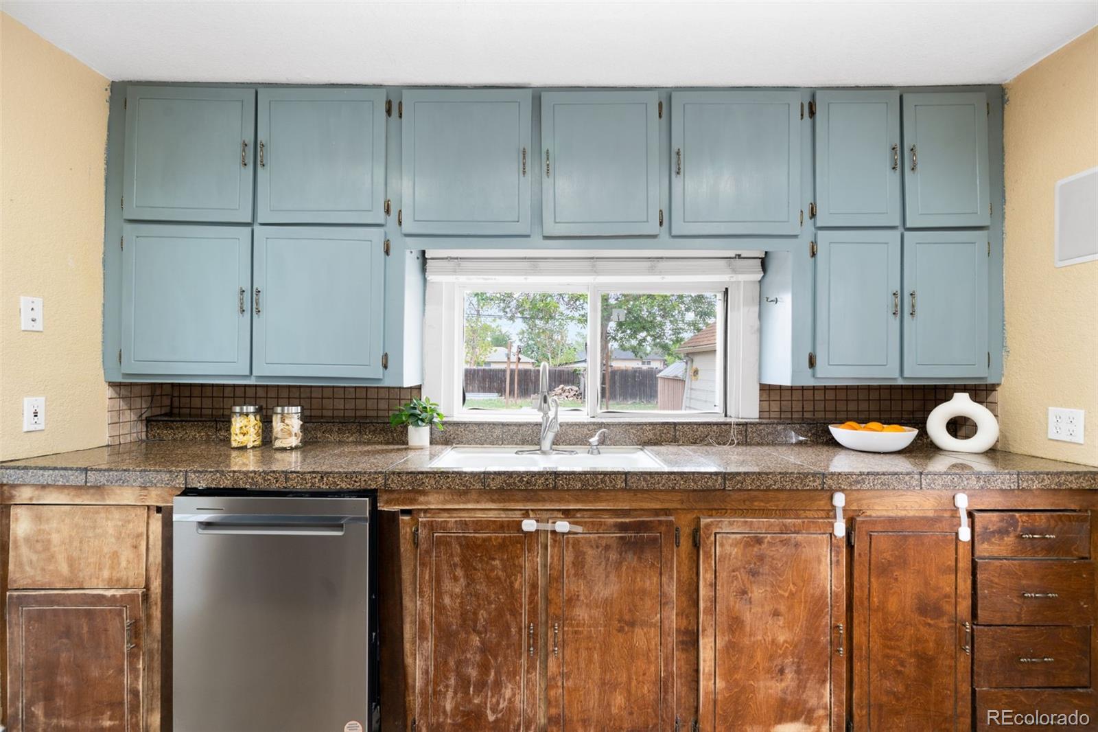 206 N 10th Avenue Brighton CO 80601