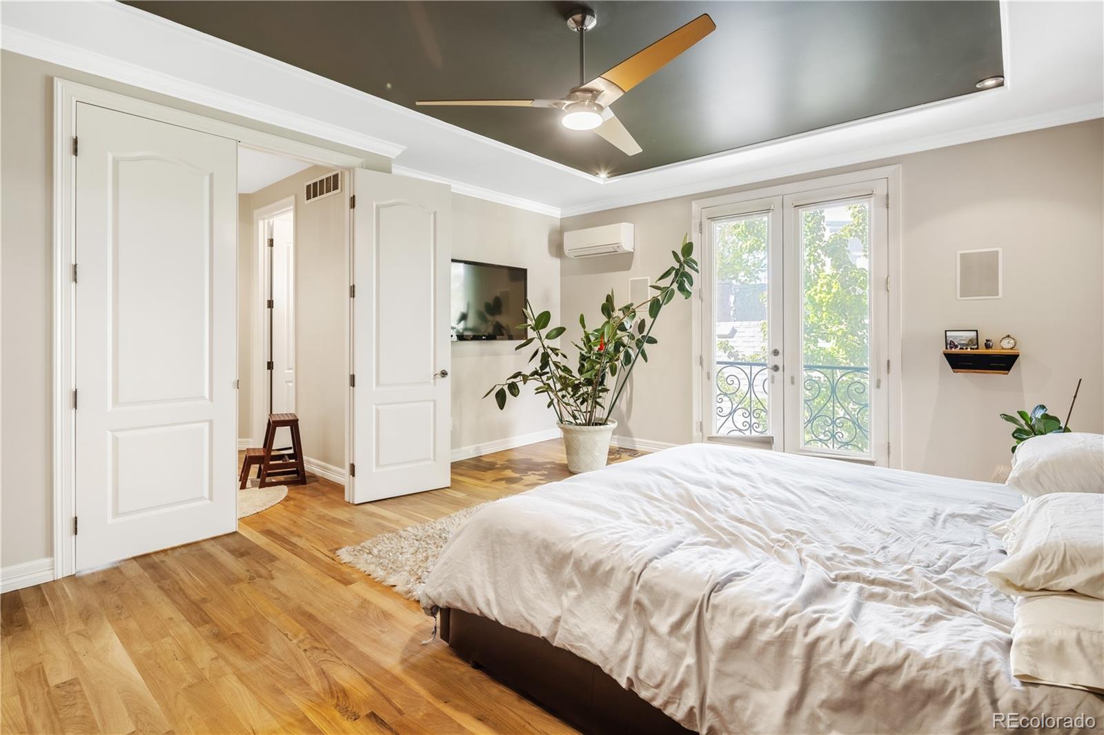 2527 Tremont Place Denver CO 80205