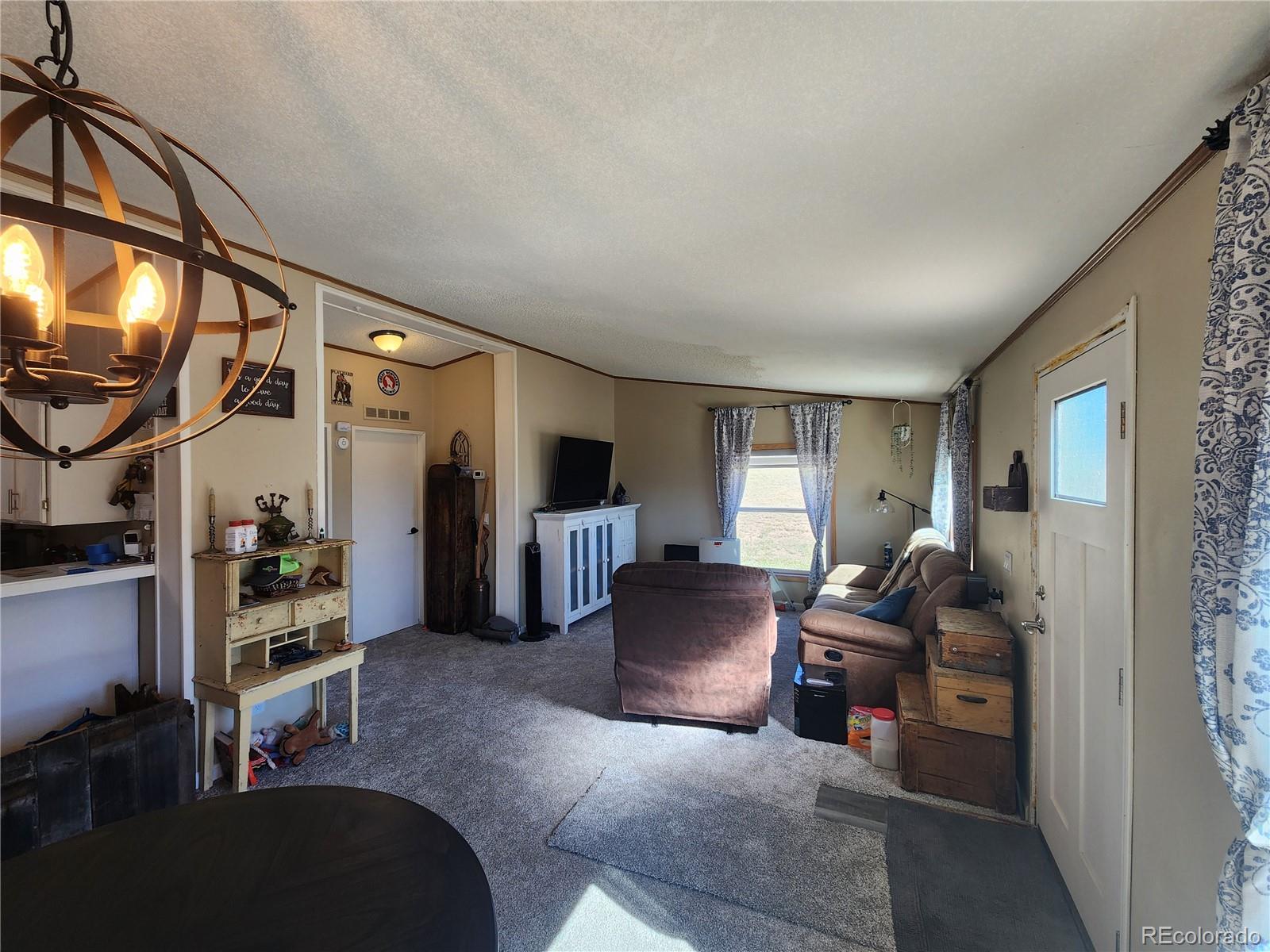 2628 Southpark Road Florissant CO 80816