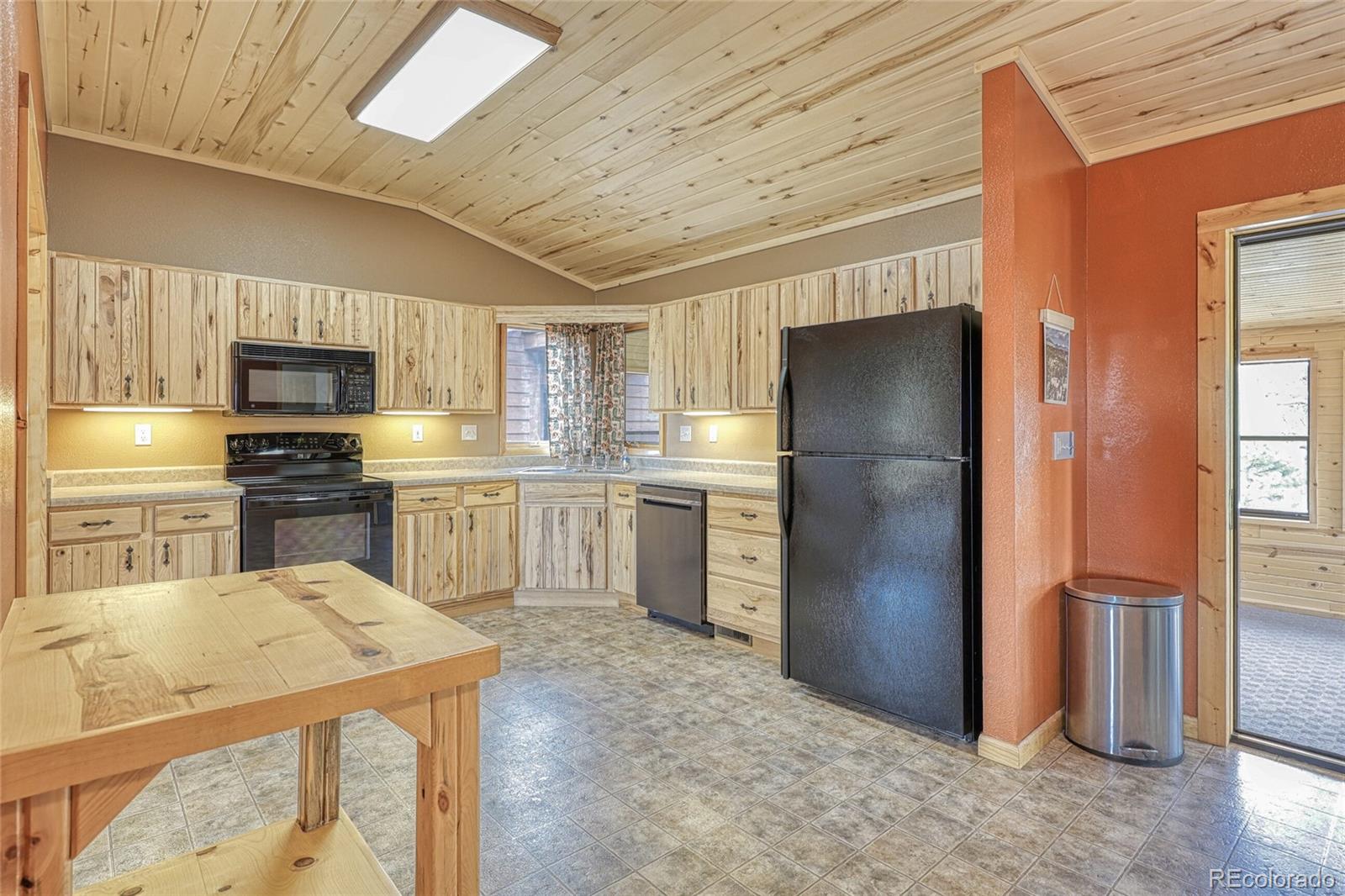 62 Cheyenne Road Florissant CO 80816